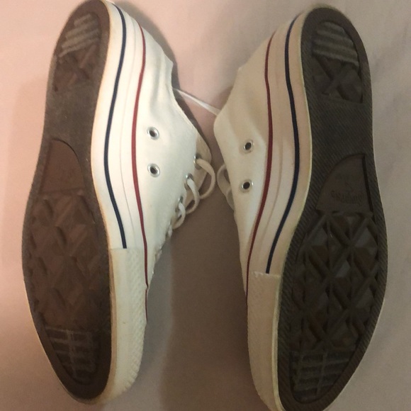 Converse shoes - Picture 4 of 9